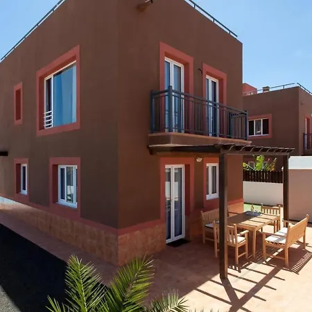 Emma Private Pool Wifi Fibra Minigolf Willa Corralejo