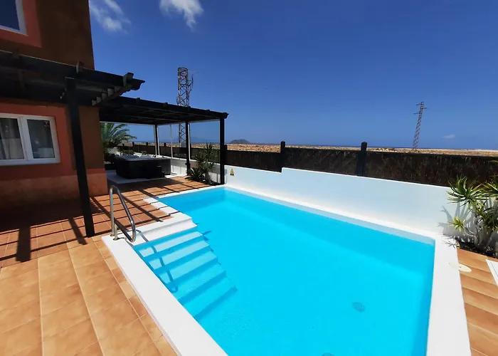 Emma - Private Pool Wifi Fibra Mini-golf